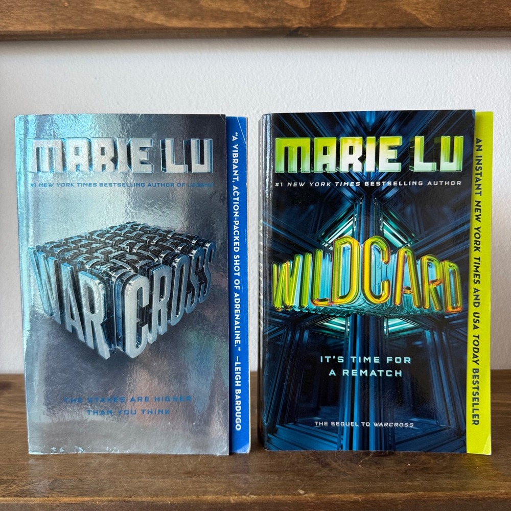 2pc Marie Lu Warcross and Wildcard 2 Book Set Paperback YA Sci-Fi Series